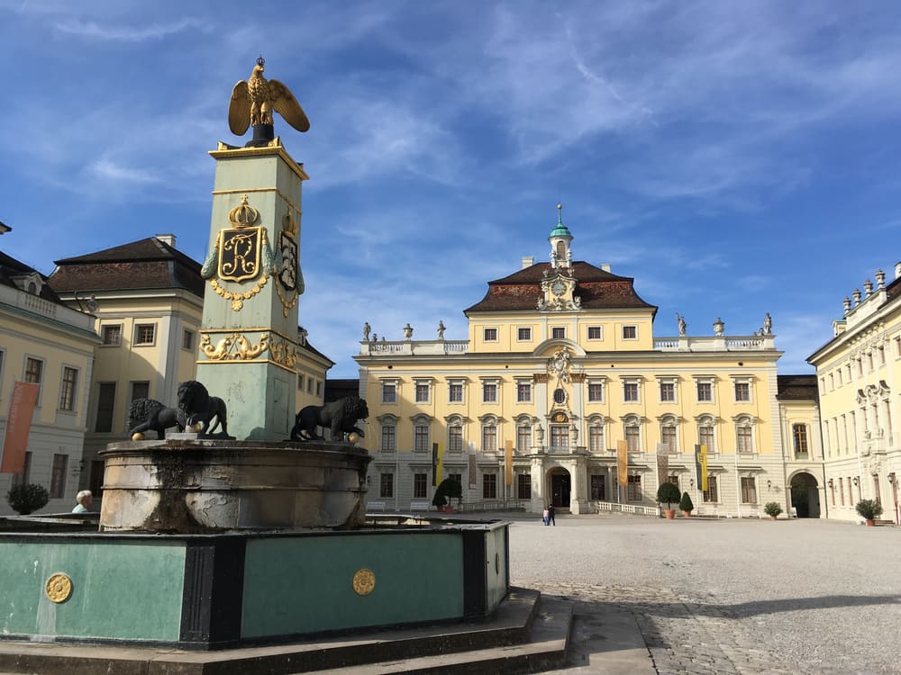 Rund um das Residenzschloss